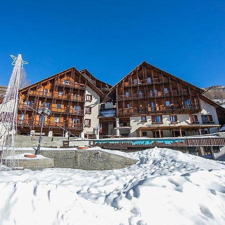 Grange Hike & Ski Sestriere Apartments Extérieur photo