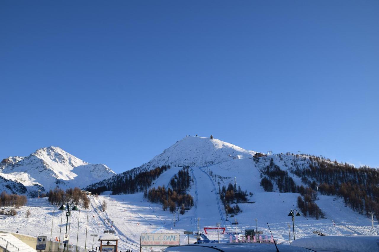 Grange Hike & Ski Sestriere Apartments Extérieur photo